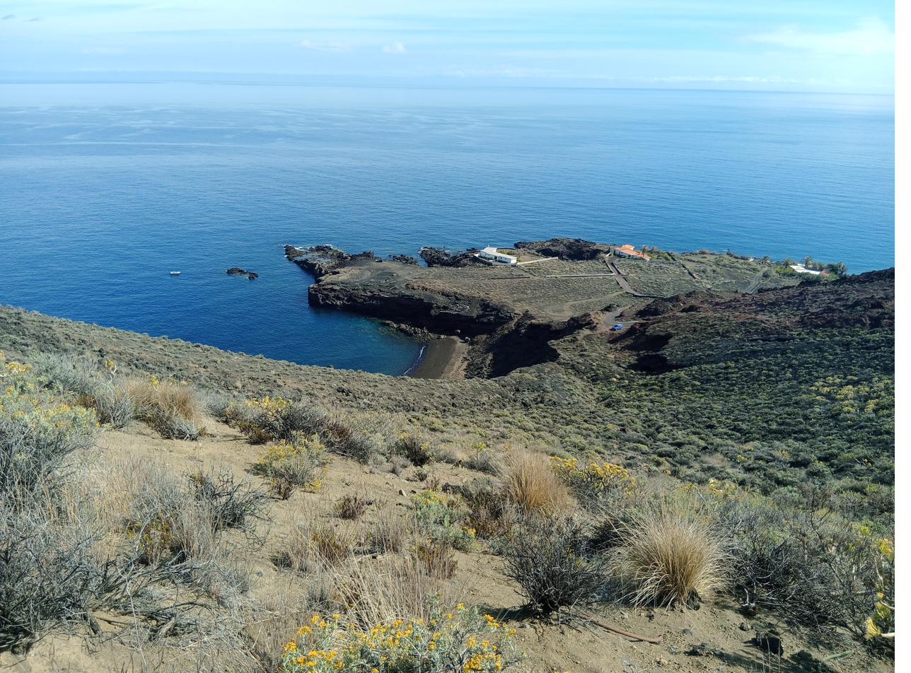 La Palma bay from above